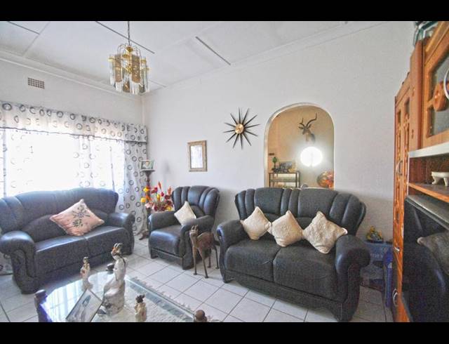 3 BEDROOM HOUSE FOR SALE IN ROSEACRE